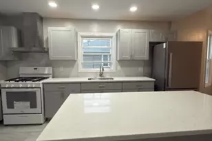 222 Devon St, Kearny, NJ 07032 - Photo 3