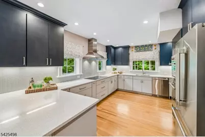 24 Mayhew Dr, South Orange, NJ 07079 - Photo 15