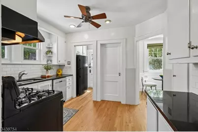 32 Rutgers St, Maplewood, NJ 07040 - Photo 11