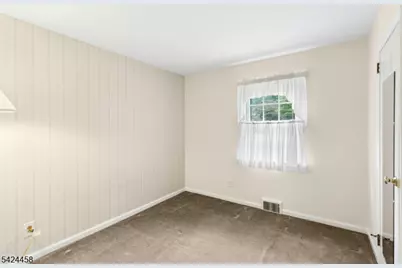 28 Evergreen Dr, Berkeley Heights Township, NJ 07922 - Photo 23