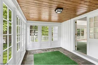 28 Evergreen Dr, Berkeley Heights Township, NJ 07922 - Photo 25