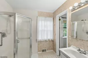 28 Evergreen Dr, Berkeley Heights Township, NJ 07922 - Photo 21