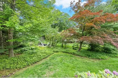 28 Evergreen Dr, Berkeley Heights Township, NJ 07922 - Photo 39