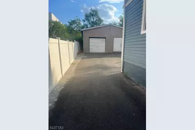 434 Conover Ter, Orange, NJ 07050 - Photo 11