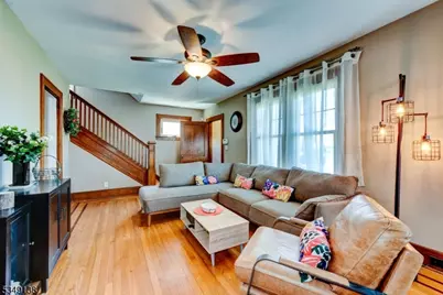 21 Ivanhoe Ave, Somerville, NJ 08876 - Photo 15