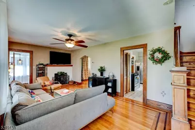 21 Ivanhoe Ave, Somerville, NJ 08876 - Photo 9