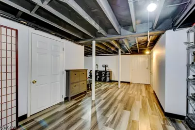 21 Ivanhoe Ave, Somerville, NJ 08876 - Photo 37