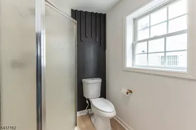 42B Roosevelt St, New Brunswick, NJ 08901 - Photo 15