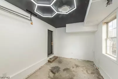 42B Roosevelt St, New Brunswick, NJ 08901 - Photo 23