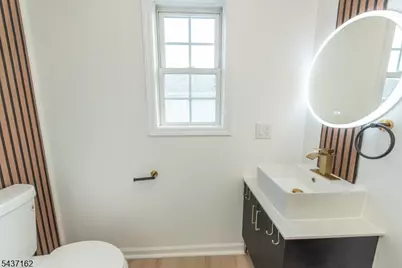 42B Roosevelt St, New Brunswick, NJ 08901 - Photo 21