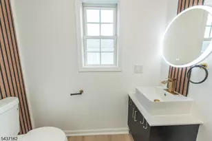 42B Roosevelt St, New Brunswick, NJ 08901 - Photo 21