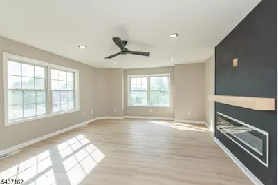 42B Roosevelt St, New Brunswick, NJ 08901 - Photo 5