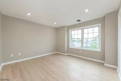 42B Roosevelt St, New Brunswick, NJ 08901 - Photo 17