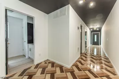 42B Roosevelt St, New Brunswick, NJ 08901 - Photo 13