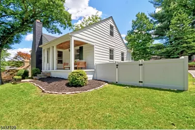 30 Hillcrest Avenue, Morristown, NJ 07960 - Photo 3