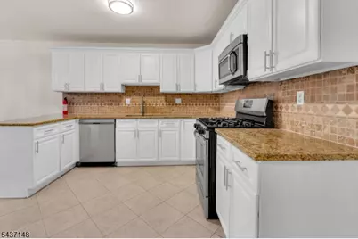163 Marion Dr, West Orange Township, NJ 07052 - Photo 9