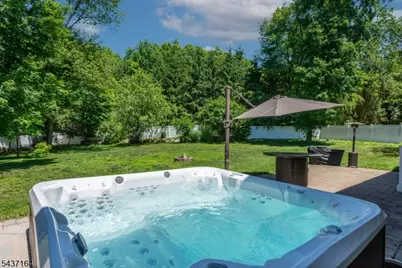 89 Clinton Ave, Mount Olive, NJ 07828 - Photo 31