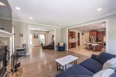 89 Clinton Ave, Mount Olive, NJ 07828 - Photo 7