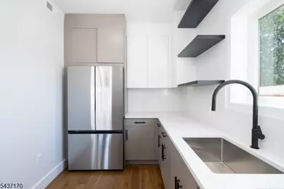 67 Virginia Ave #3, Jersey City, NJ 07304 - Photo 7