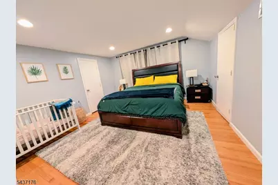 2518 Hawthorne Ave, Union Township, NJ 07083 - Photo 11