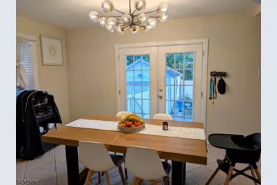 2518 Hawthorne Ave, Union Township, NJ 07083 - Photo 7
