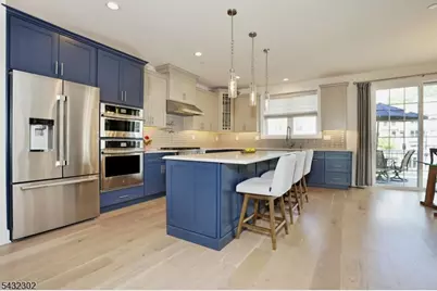 32 Melody Ln, Upper Saddle River, NJ 07458 - Photo 21