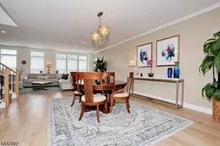 32 Melody Ln, Upper Saddle River, NJ 07458 - Photo 5
