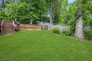 3 S Hillside Dr, Mount Olive, NJ 07828 - Photo 25