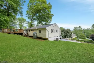 3 South Hillside Dr, Mount Olive, NJ 07828 - Photo 27