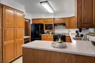 3 S Hillside Dr, Mount Olive, NJ 07828 - Photo 9
