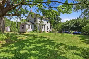 205 5th St, Belvidere, NJ 07823 - Photo 13