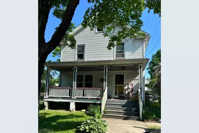 205 5th St, Belvidere, NJ 07823 - Photo 1