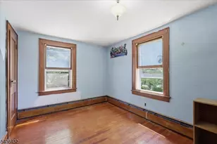 205 5th St, Belvidere, NJ 07823 - Photo 9