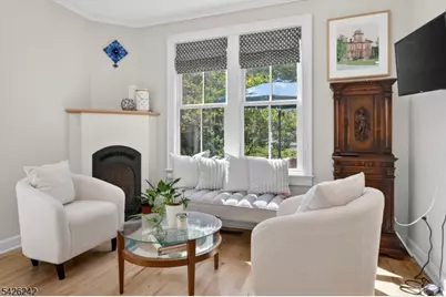 89 Myrtle Ave, Millburn, NJ 07041 - Photo 19