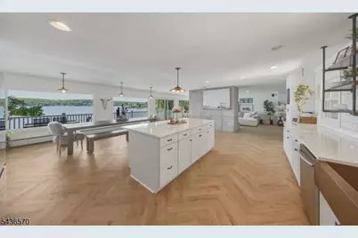 40 Ithanell Rd, Hopatcong, NJ 07843 - Photo 5