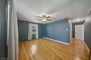 40 Ithanell Rd, Hopatcong, NJ 07843 - Photo 21