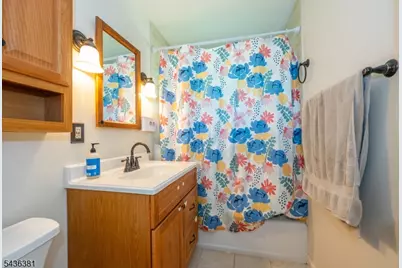 35 Windy Bush Ln, Sparta Township, NJ 07871 - Photo 11