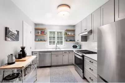82 A Anderson Hill Rd #A, Bernardsville, NJ 07924 - Photo 11