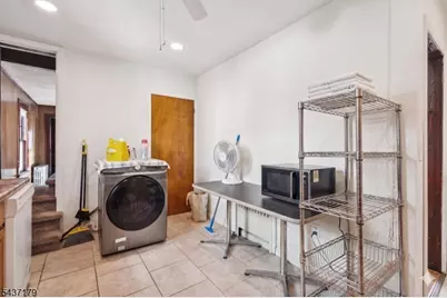 96 Beaumont Pl, Newark, NJ 07104 - Photo 7