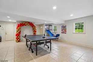 2 Briarwood Dr, Millburn Twp., NJ 07078 - Photo 39