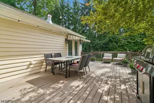 2 Briarwood Dr, Millburn Twp., NJ 07078 - Photo 43