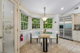 2 Briarwood Dr, Millburn Twp., NJ 07078 - Photo 13