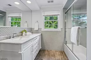 2 Briarwood Dr, Millburn Twp., NJ 07078 - Photo 31