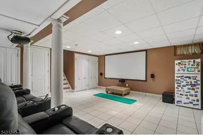 2 Briarwood Dr, Millburn Twp., NJ 07078 - Photo 41