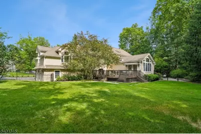 2 Briarwood Dr, Millburn Twp., NJ 07078 - Photo 47
