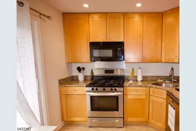 78 Woodward Ln, Bernards Township, NJ 07920 - Photo 7