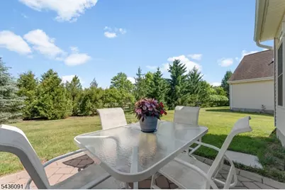32 Benjamin St, Franklin Township, NJ 08873 - Photo 27