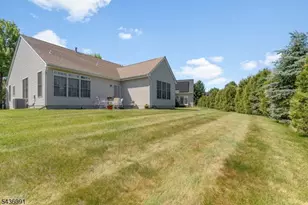 32 Benjamin St, Franklin Township, NJ 08873 - Photo 29