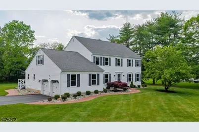 77 Ridgeview Dr, Montgomery Township, NJ 08502 - Photo 9