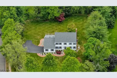 77 Ridgeview Dr, Montgomery Township, NJ 08502 - Photo 1